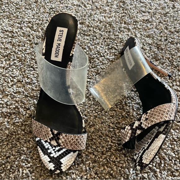 Steve Madden Shoes - STEVE MADDEN snake print and clear heels size 6.5